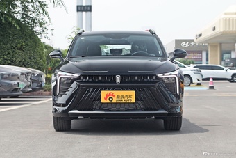 2022款奔腾B70S 2.0T热血骑士